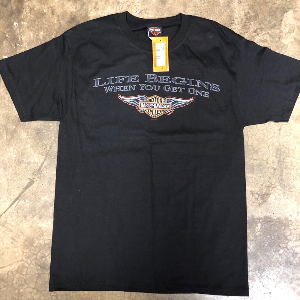 Men’s Harley Davidson t-shirt size medium